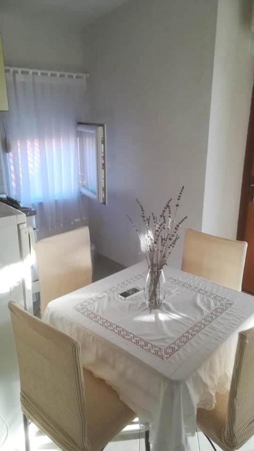Apartment Krmpotic Vir Exterior foto